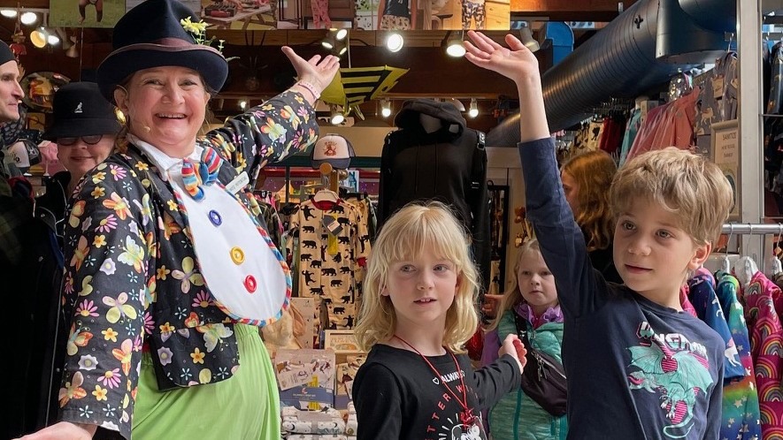Kids Market Magic Show